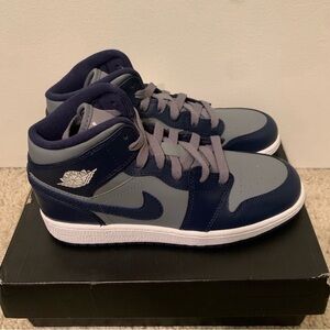 New Air Jordan 1 Mid Georgetown